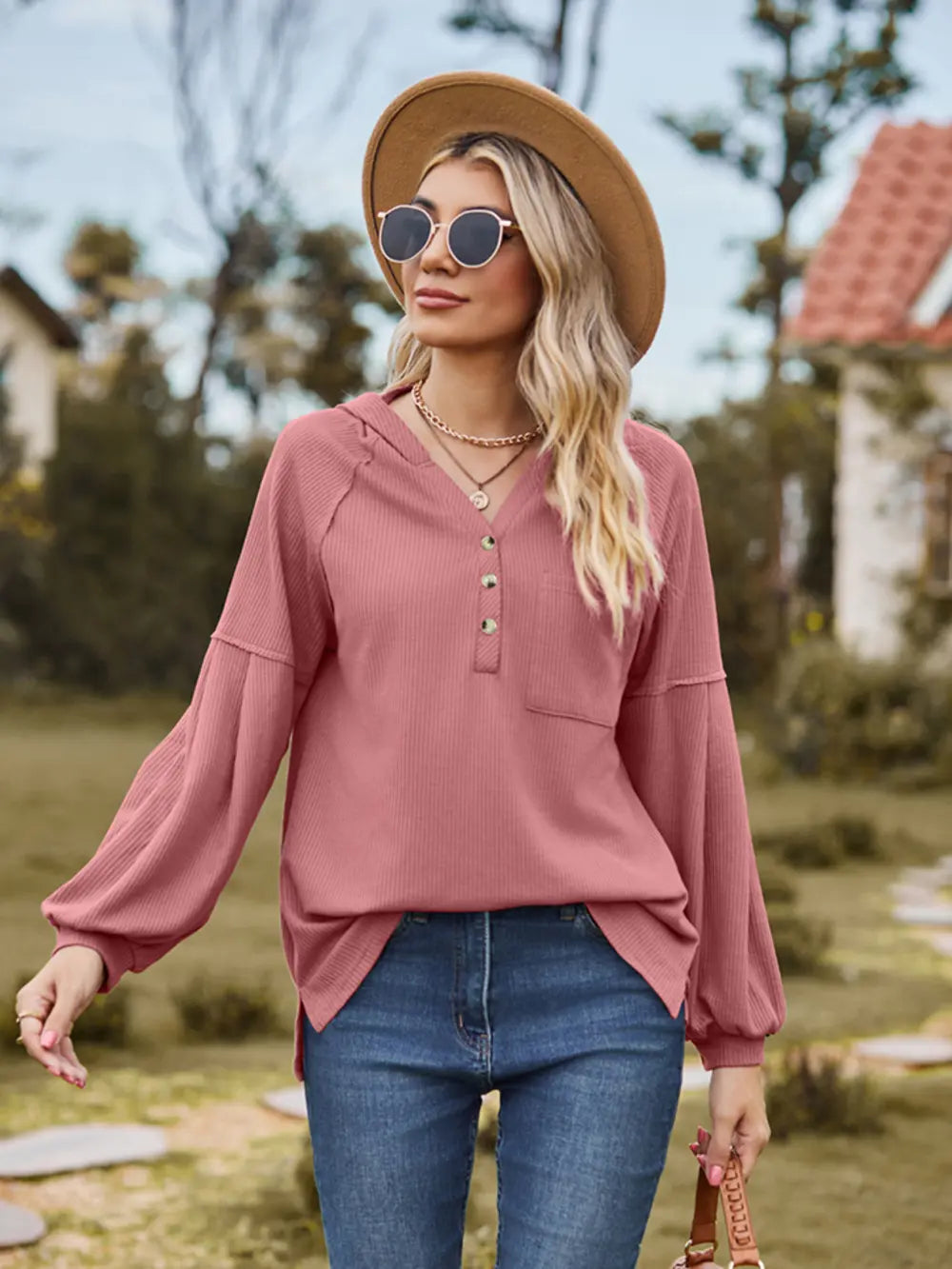 e0bee3d9a46b40cd87a2e21f86725ded-Max